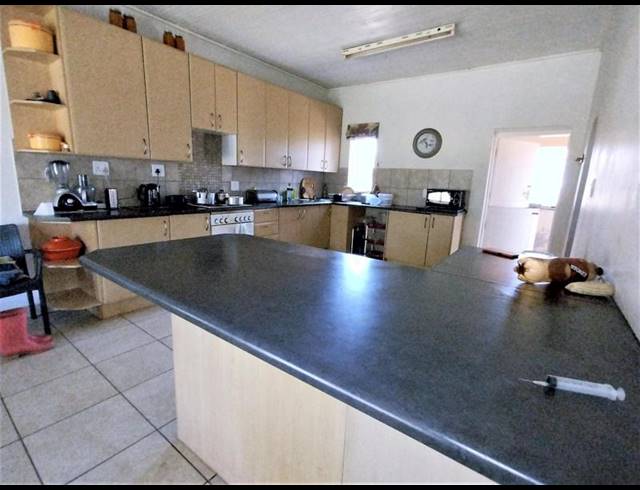 FARM FOR SALE IN GARDENVALE